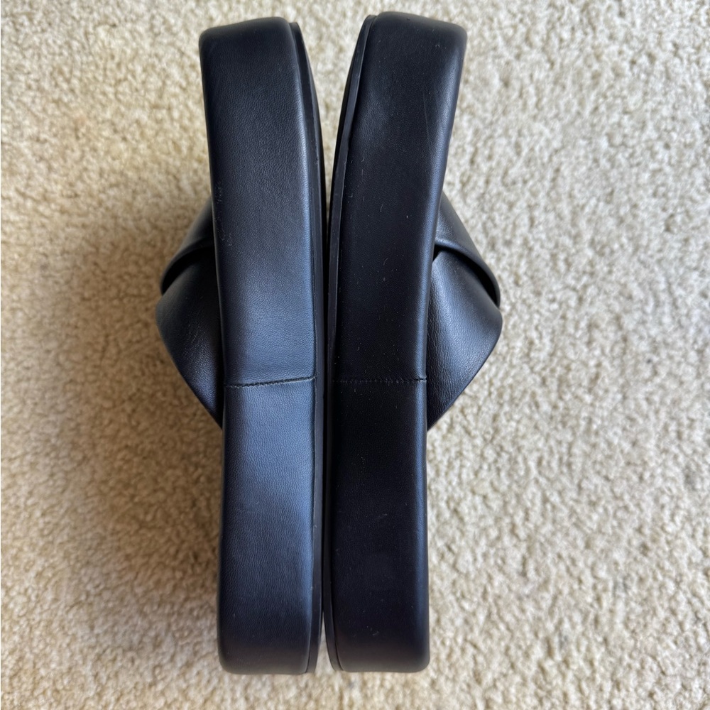Frame Denim Black Cross-Strap Sandals - Picture 3 of 4